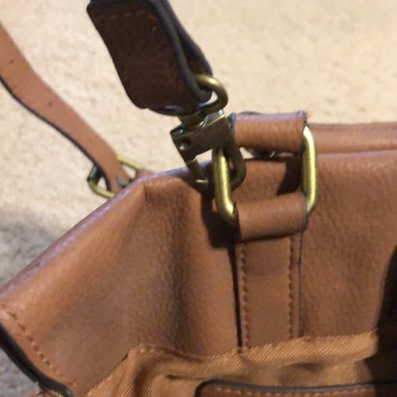 Merona Purse - Picture 4 of 10